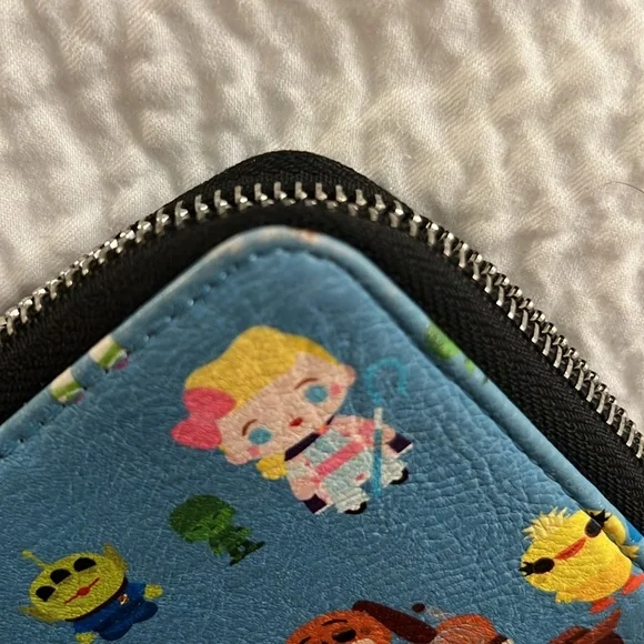 Disney Pixar Toy Story Loungefly wallet - Picture 7 of 9
